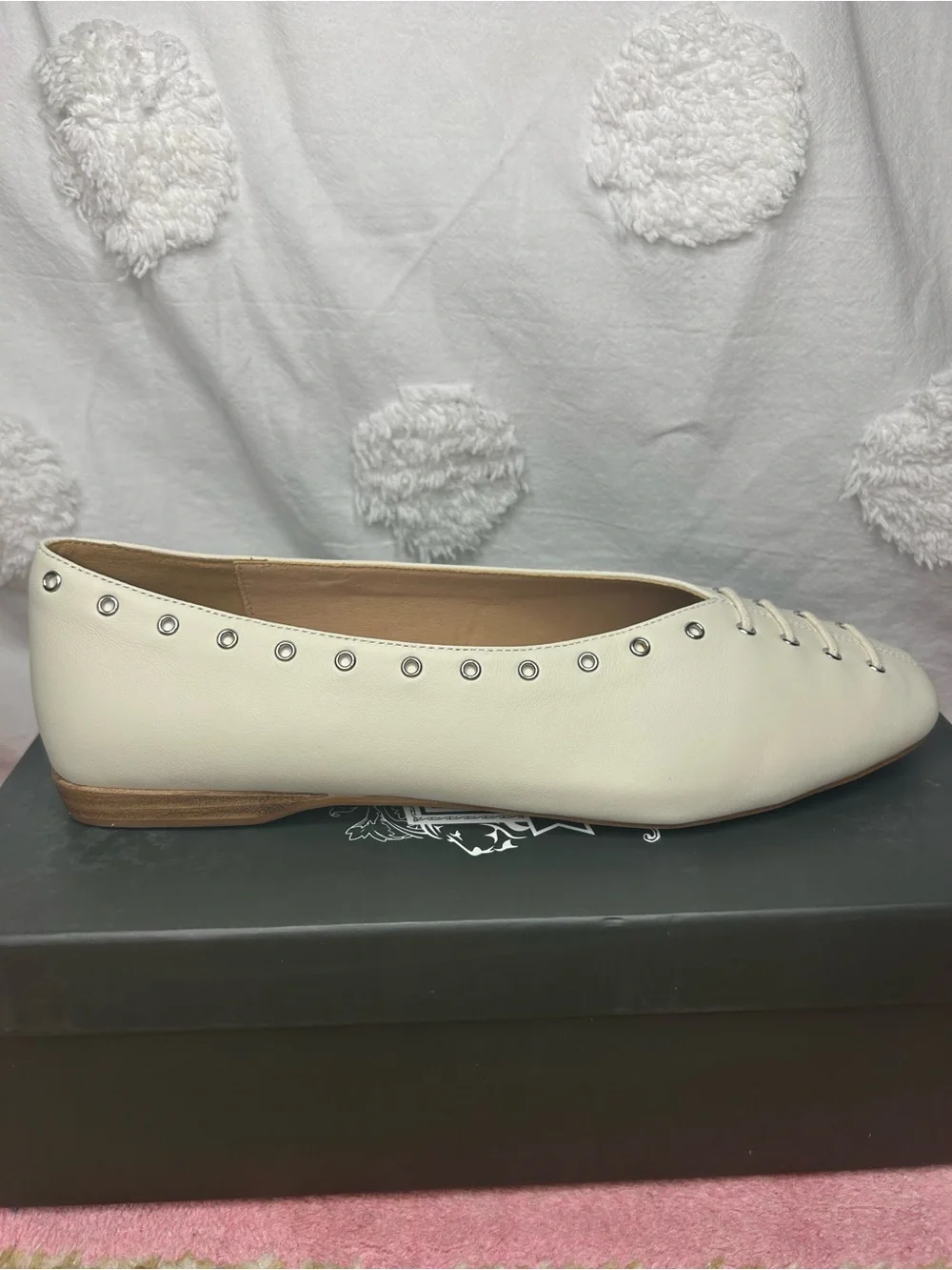 Anthropologie Silent D Lonny Grommet Lace-Up Flats